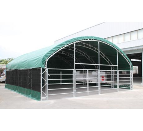 Přístřešek pro zvířata 12 m x 12 m, 650 až 900 g/m2